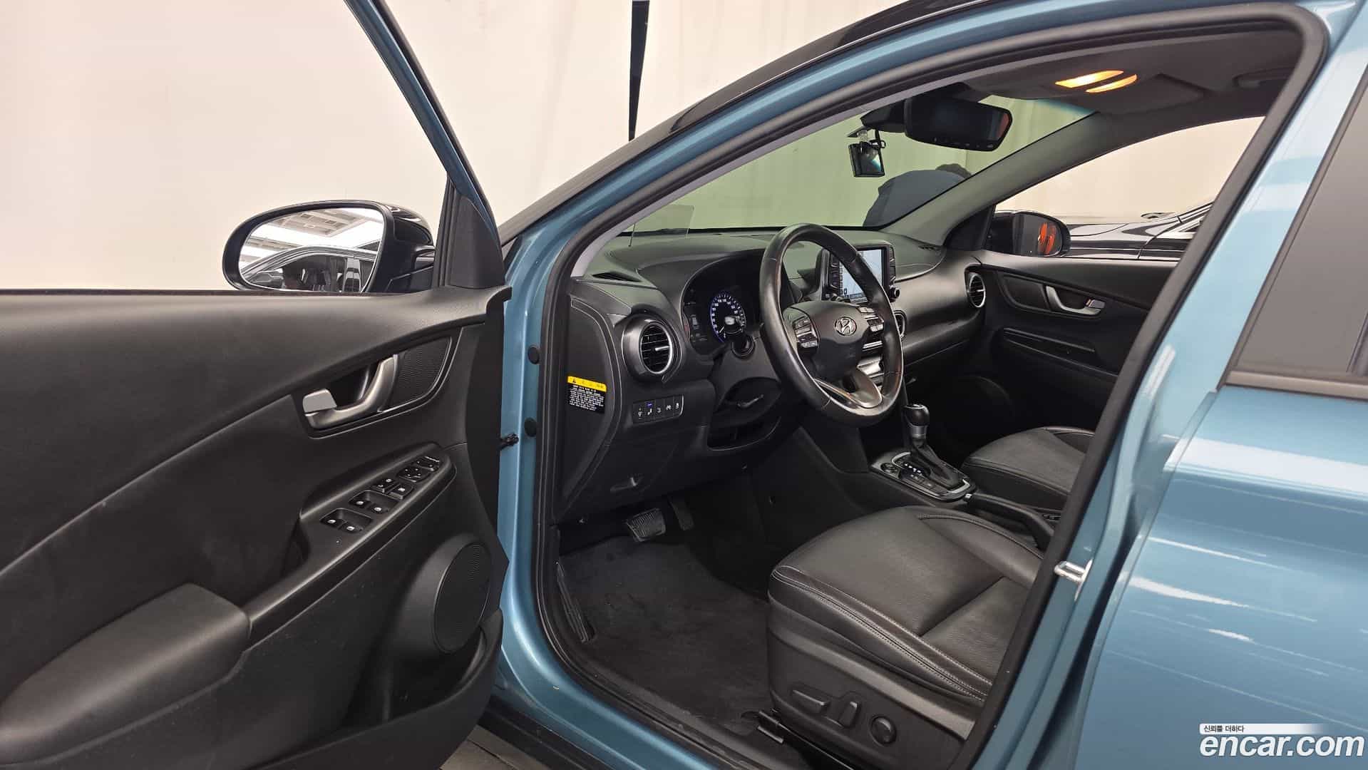 Kona Hyundai 2018.0-INNER-010