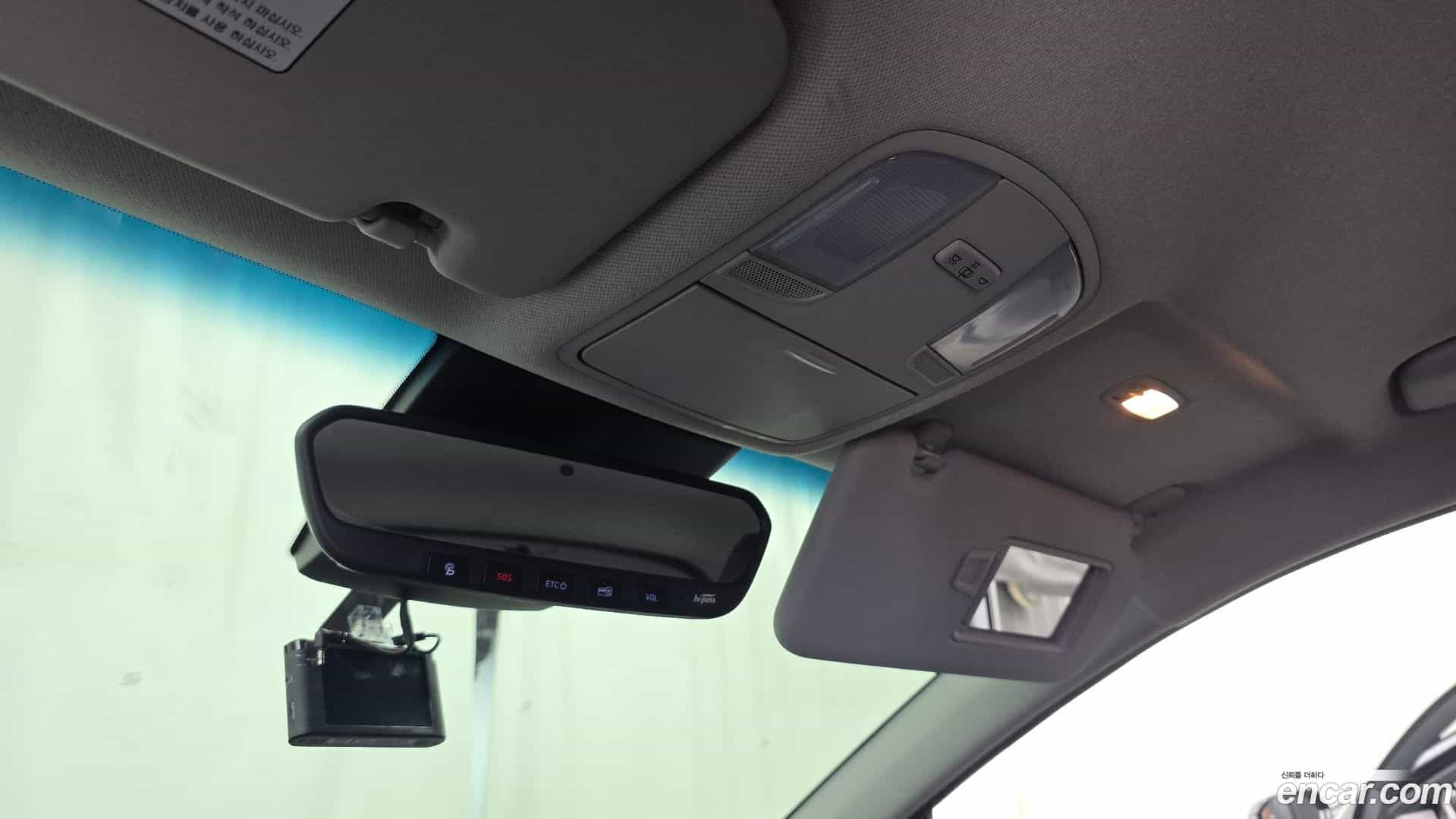 Kona Hyundai 2018.0-OPTION-044