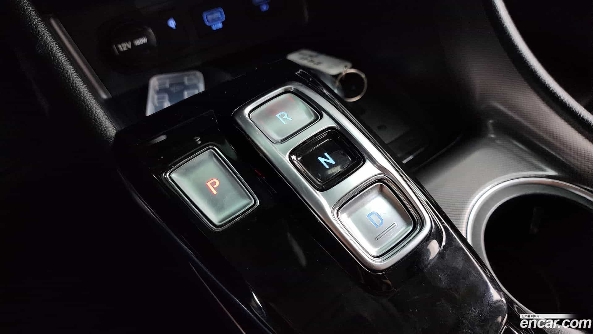 Sonata Hyundai 2023.1-INNER-009