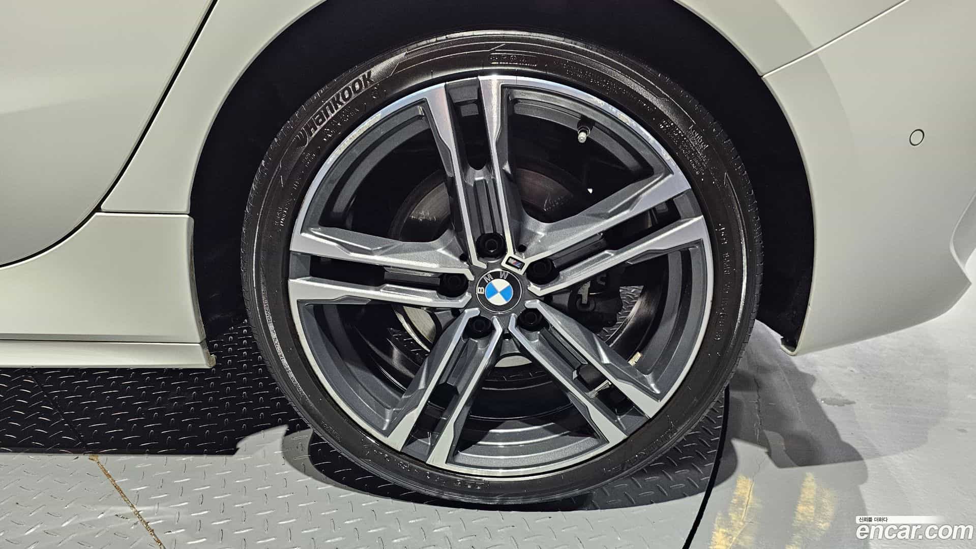 1-Series BMW 2021.6-OUTER-031
