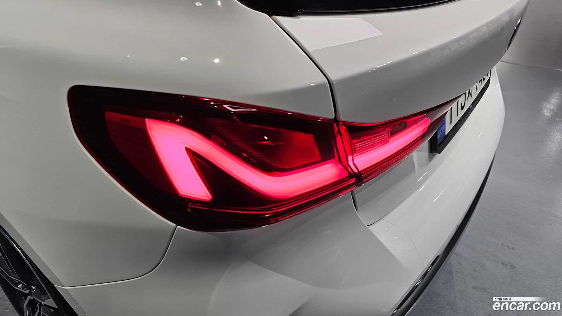 1-Series BMW 2021.6-OUTER-033