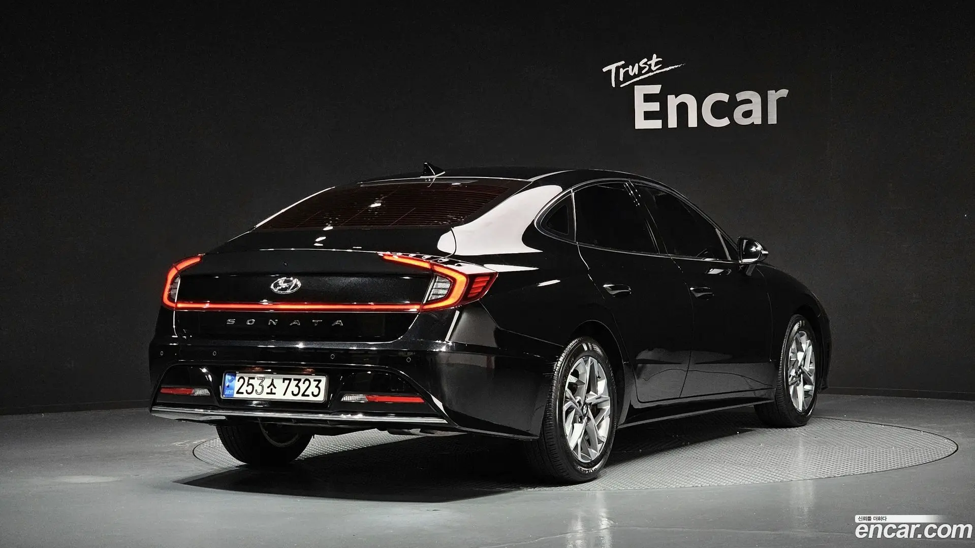 Main__Slider__Photo:Sonata Hyundai 2021.9-1