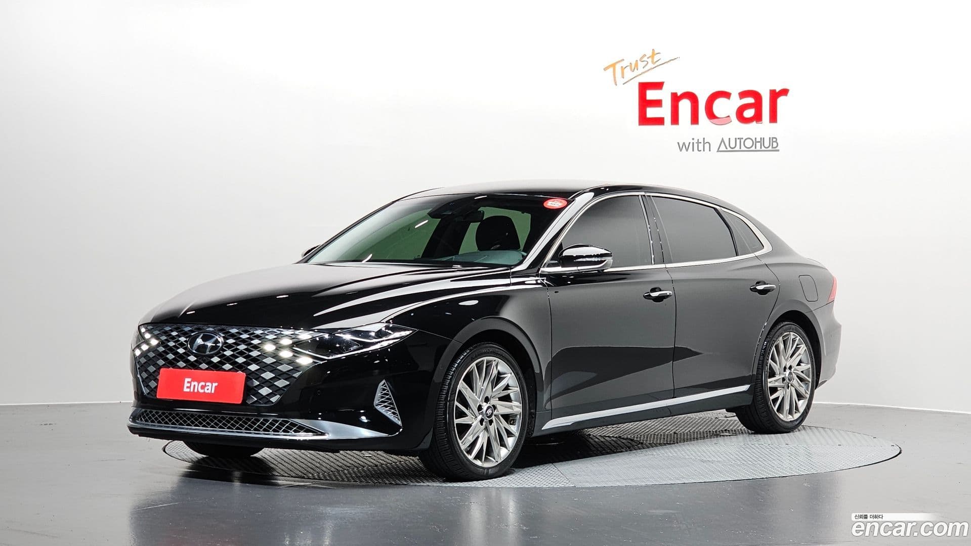 Main__Slider__Photo:Grandeur Hyundai 2022.2-0