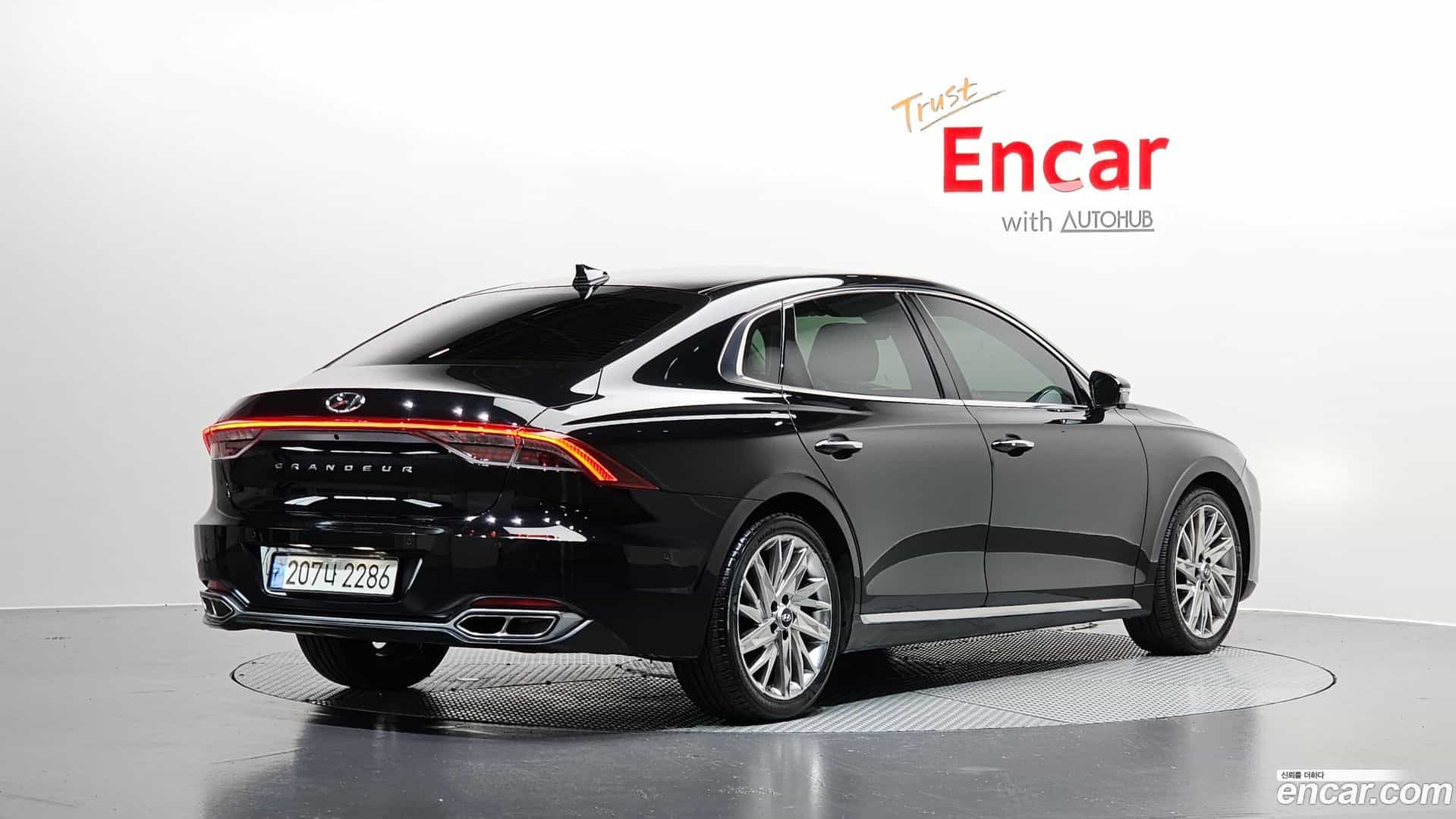 Grandeur Hyundai 2022.2-OUTER-002