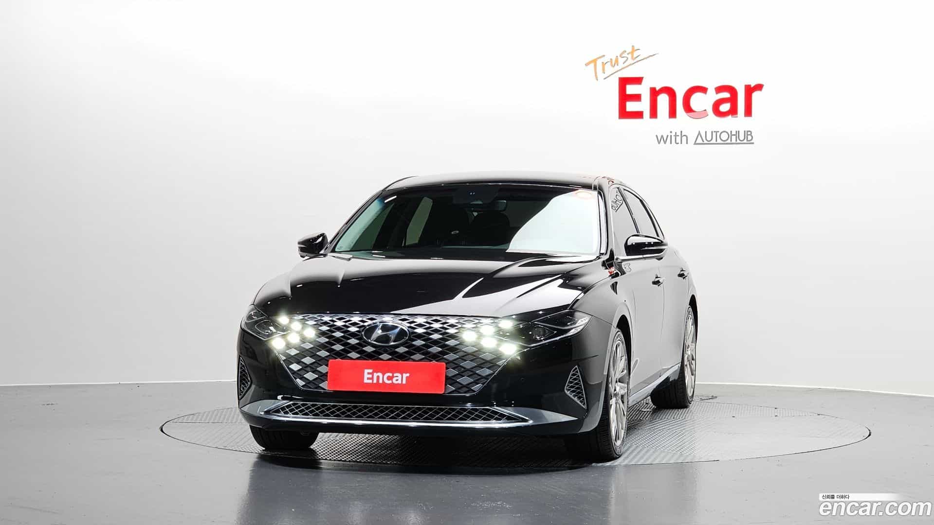 Grandeur Hyundai 2022.2-OUTER-003