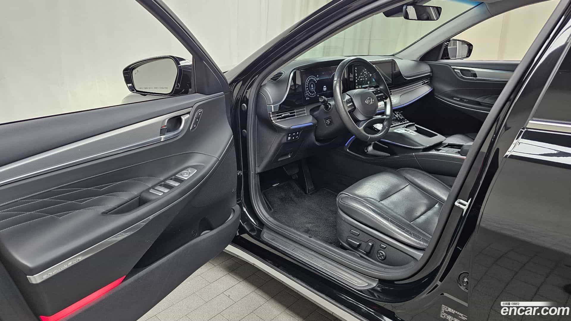 Grandeur Hyundai 2022.2-INNER-010