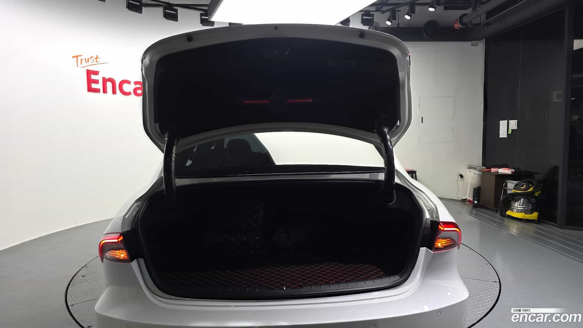 Grandeur Hyundai 2022.7-OPTION-044