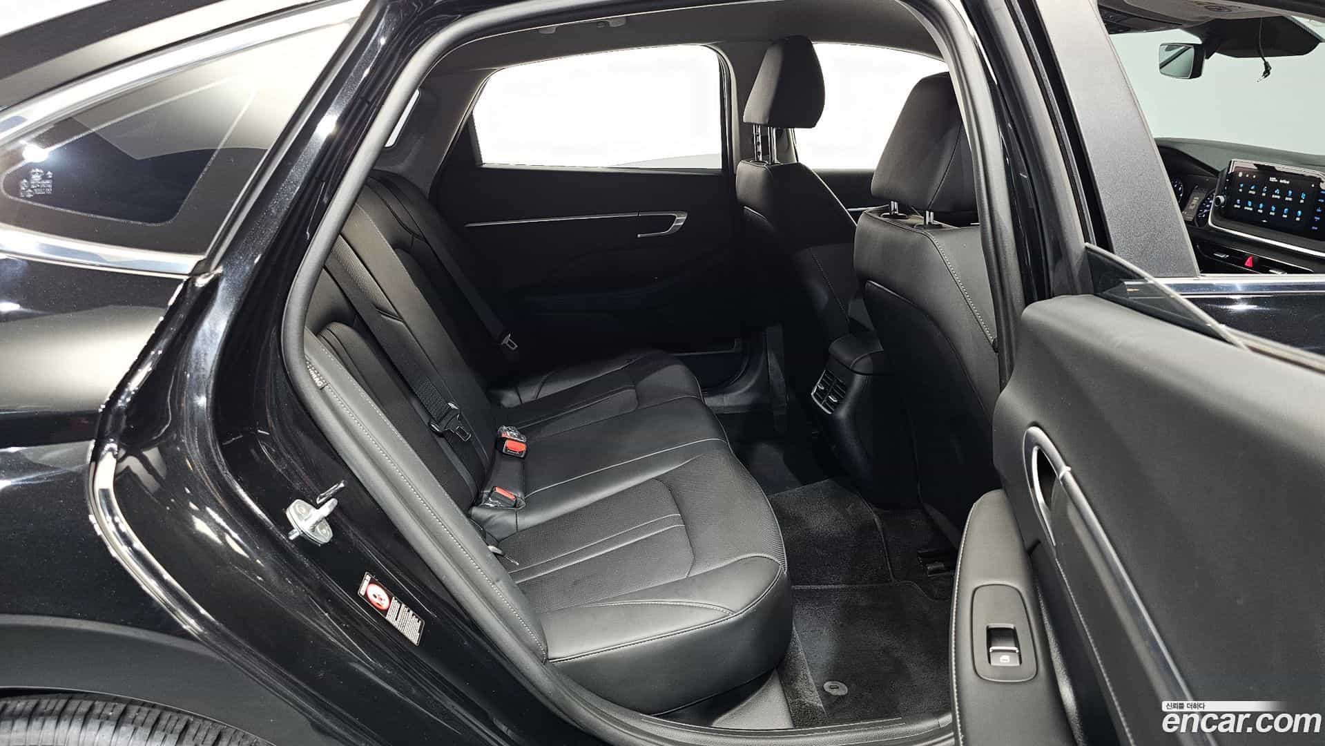 Sonata Hyundai 2022.2-OPTION-015