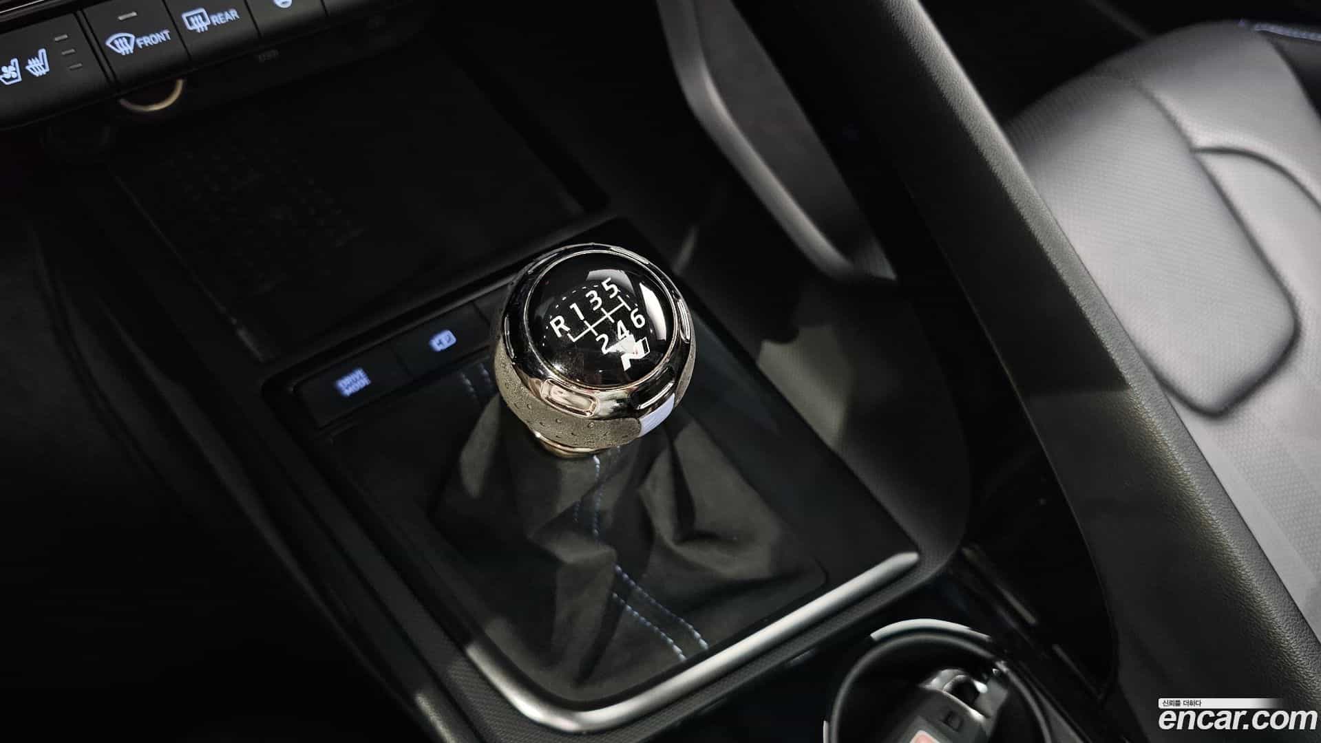 AVANTE Hyundai 2022.0-INNER-009