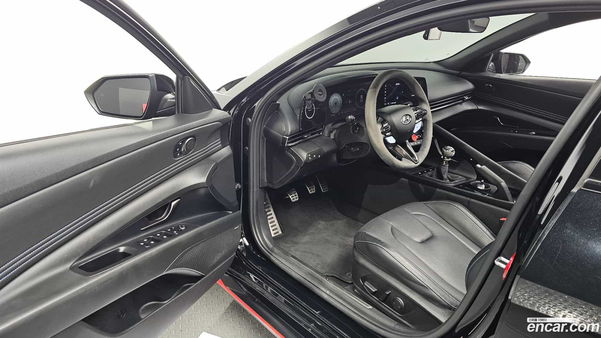 AVANTE Hyundai 2022.0-INNER-010