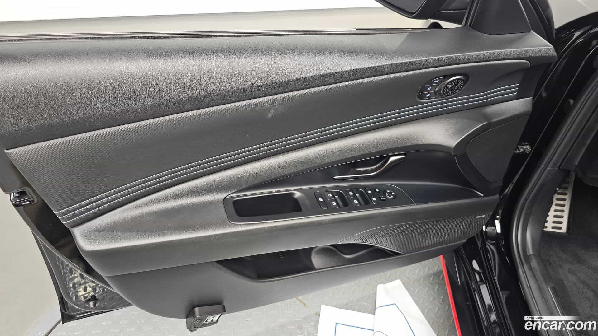 AVANTE Hyundai 2022.0-INNER-034