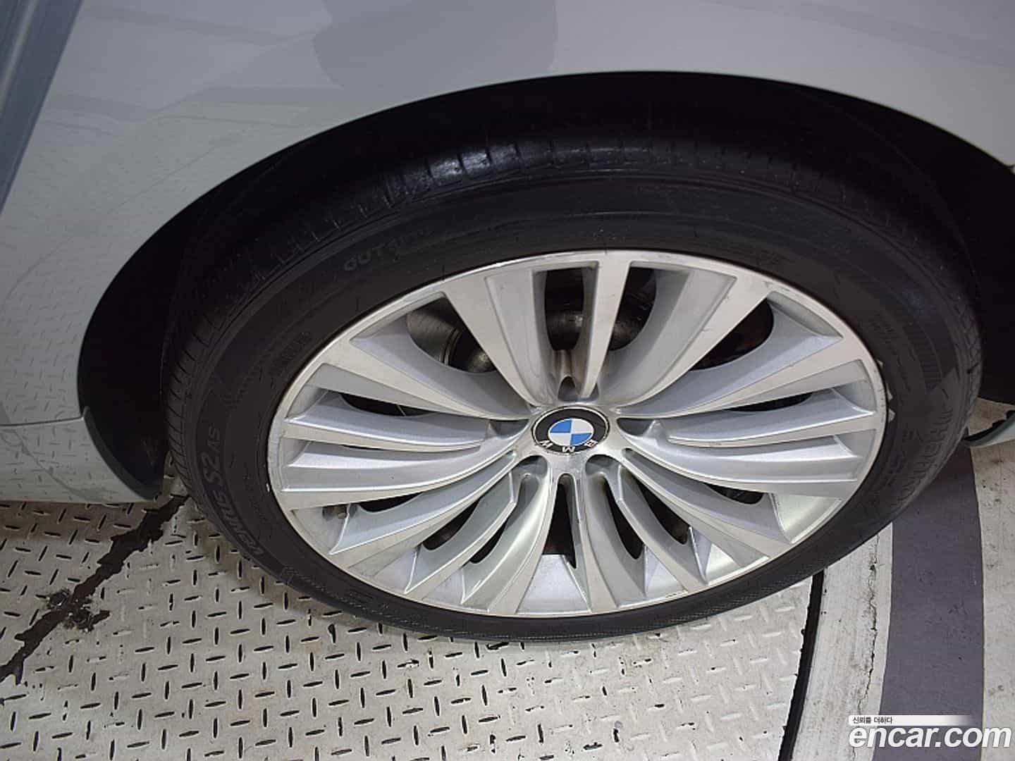 Gran Turismo BMW 2015.5-OPTION-021