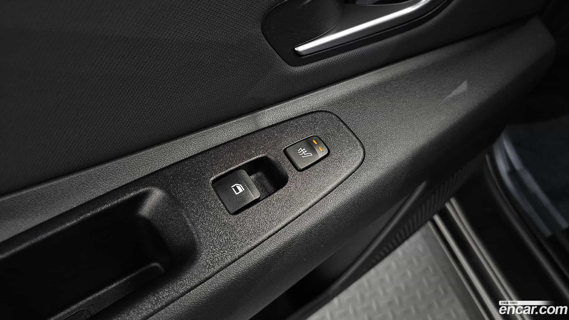 AVANTE Hyundai 2023.10-OPTION-023