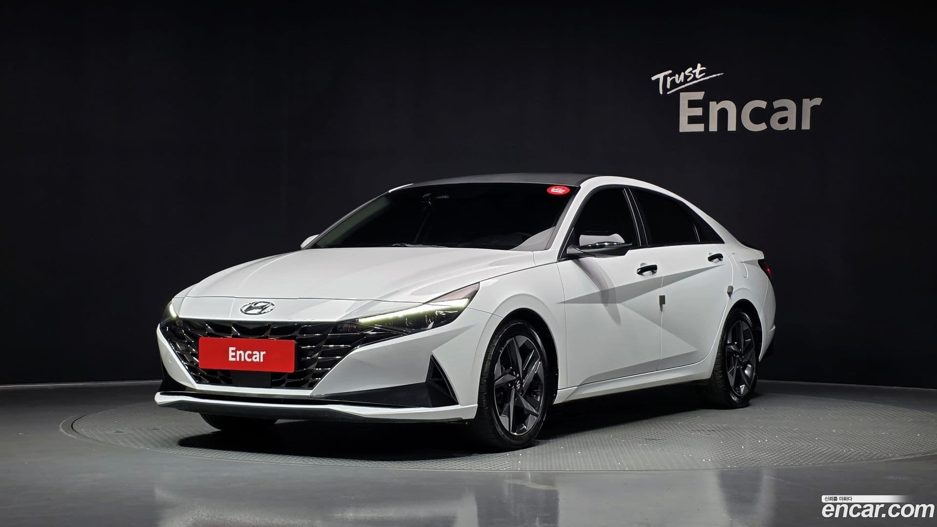 Main__Slider__Photo:AVANTE Hyundai 2021.4-0