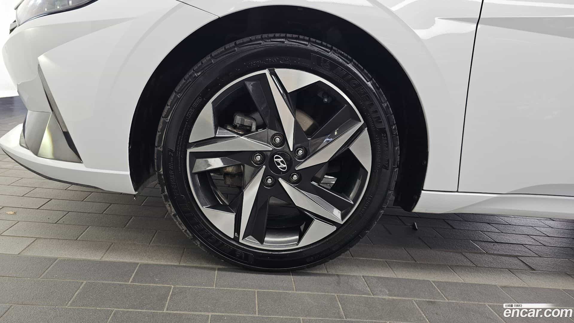 AVANTE Hyundai 2021.4-OUTER-005