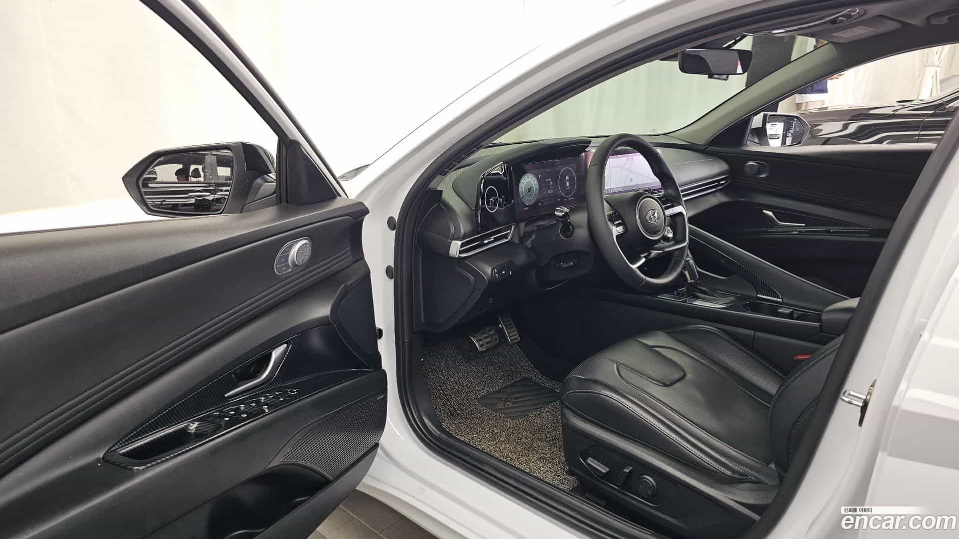 AVANTE Hyundai 2021.4-INNER-010