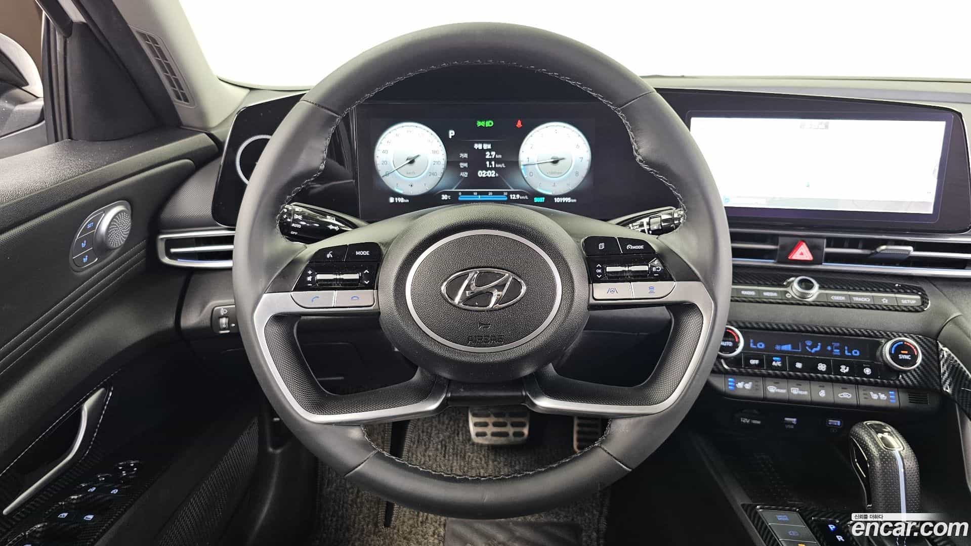 AVANTE Hyundai 2021.4-OPTION-017