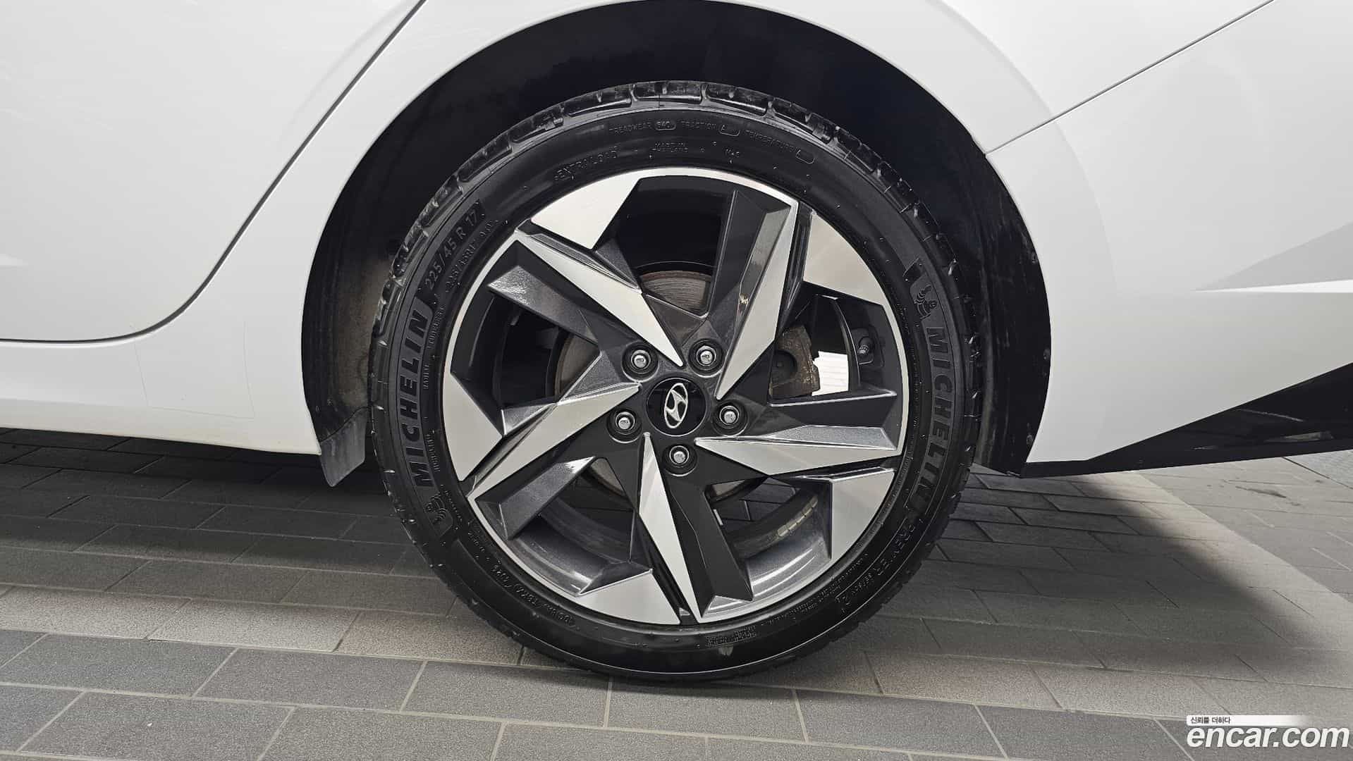 AVANTE Hyundai 2021.4-OUTER-031