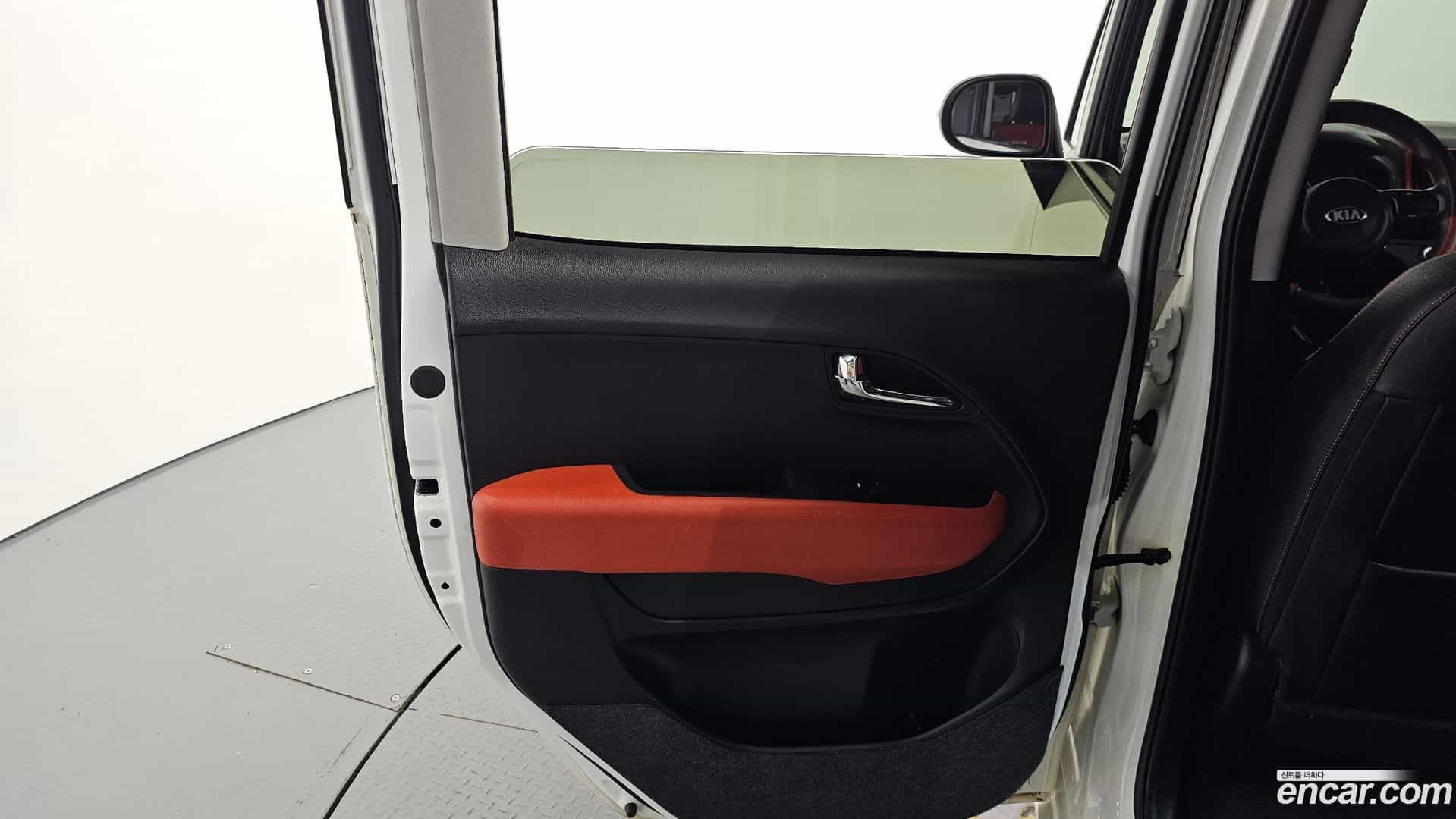 RAY Kia 2018.1-INNER-035