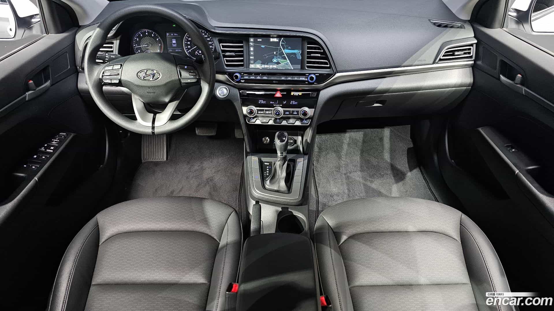 AVANTE Hyundai 2019.7-INNER-007