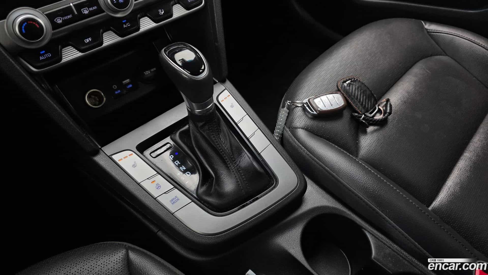 AVANTE Hyundai 2019.10-INNER-009