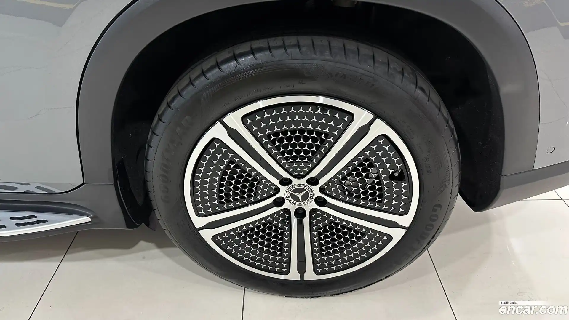 EQS Mercedes-Benz 2023.11-INNER-010