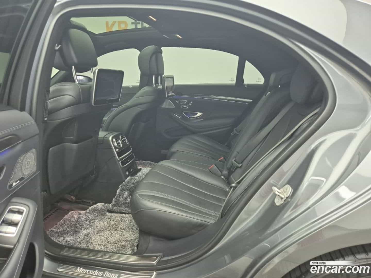 S-Class Mercedes-Benz 2017.6-OPTION-016