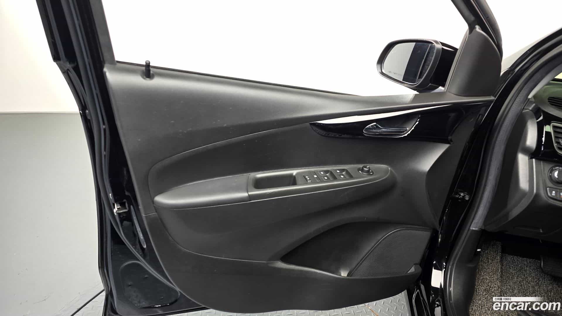 Spark Chevrolet 2021.3-INNER-034