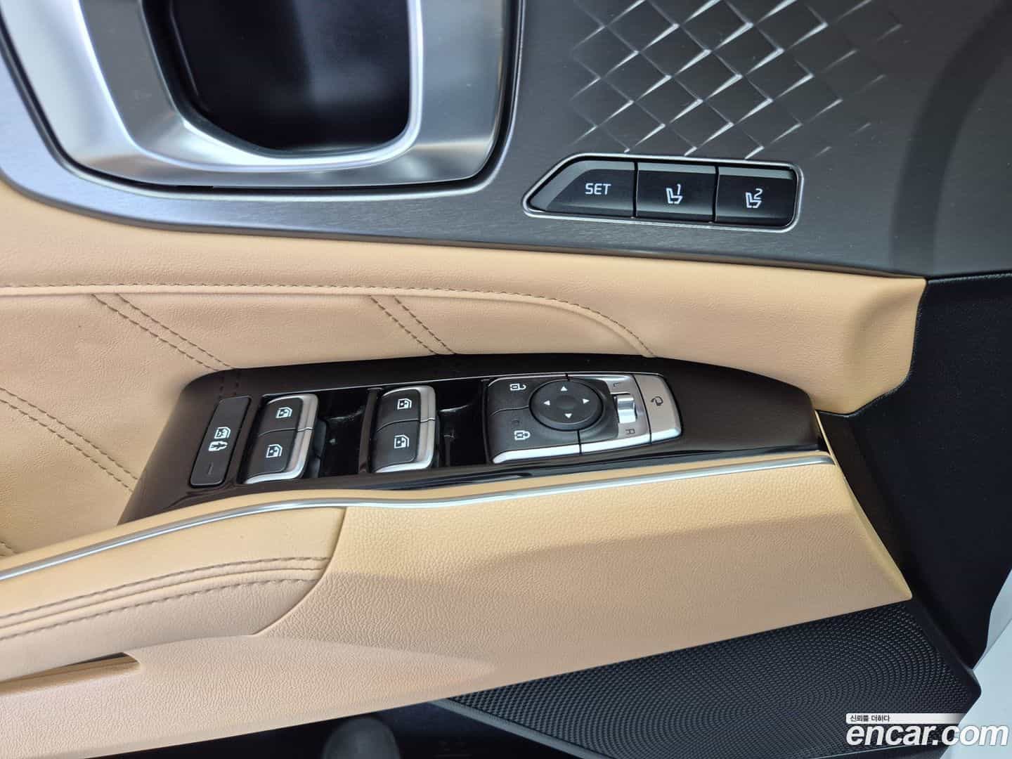 Sorento Kia 2021.0-OPTION-015