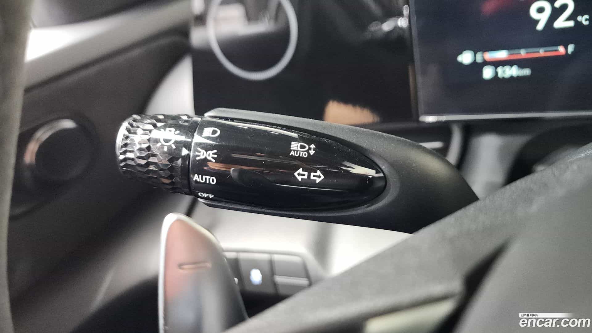 AVANTE Hyundai 2023.11-OPTION-043