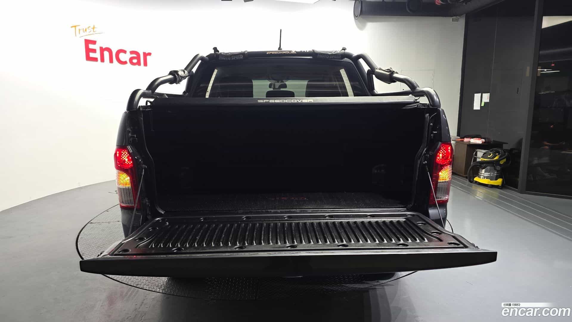 KORANDO KG Mobility 2017.2-OPTION-043