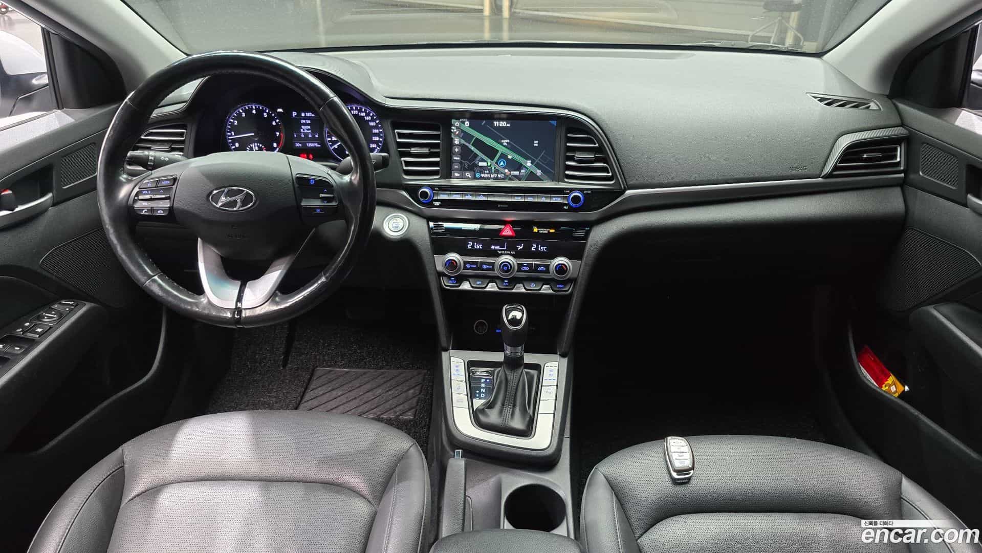 AVANTE Hyundai 2019.4-INNER-007