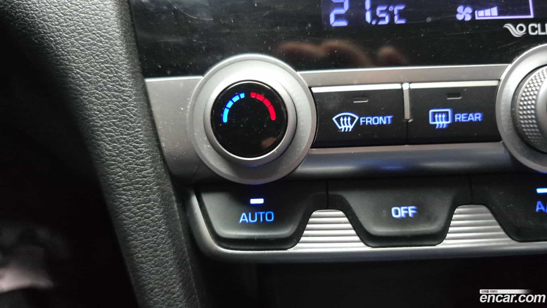 AVANTE Hyundai 2019.4-OPTION-043