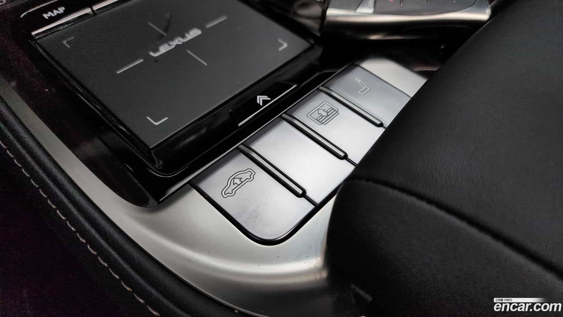 LS Lexus 2019.5-OPTION-053