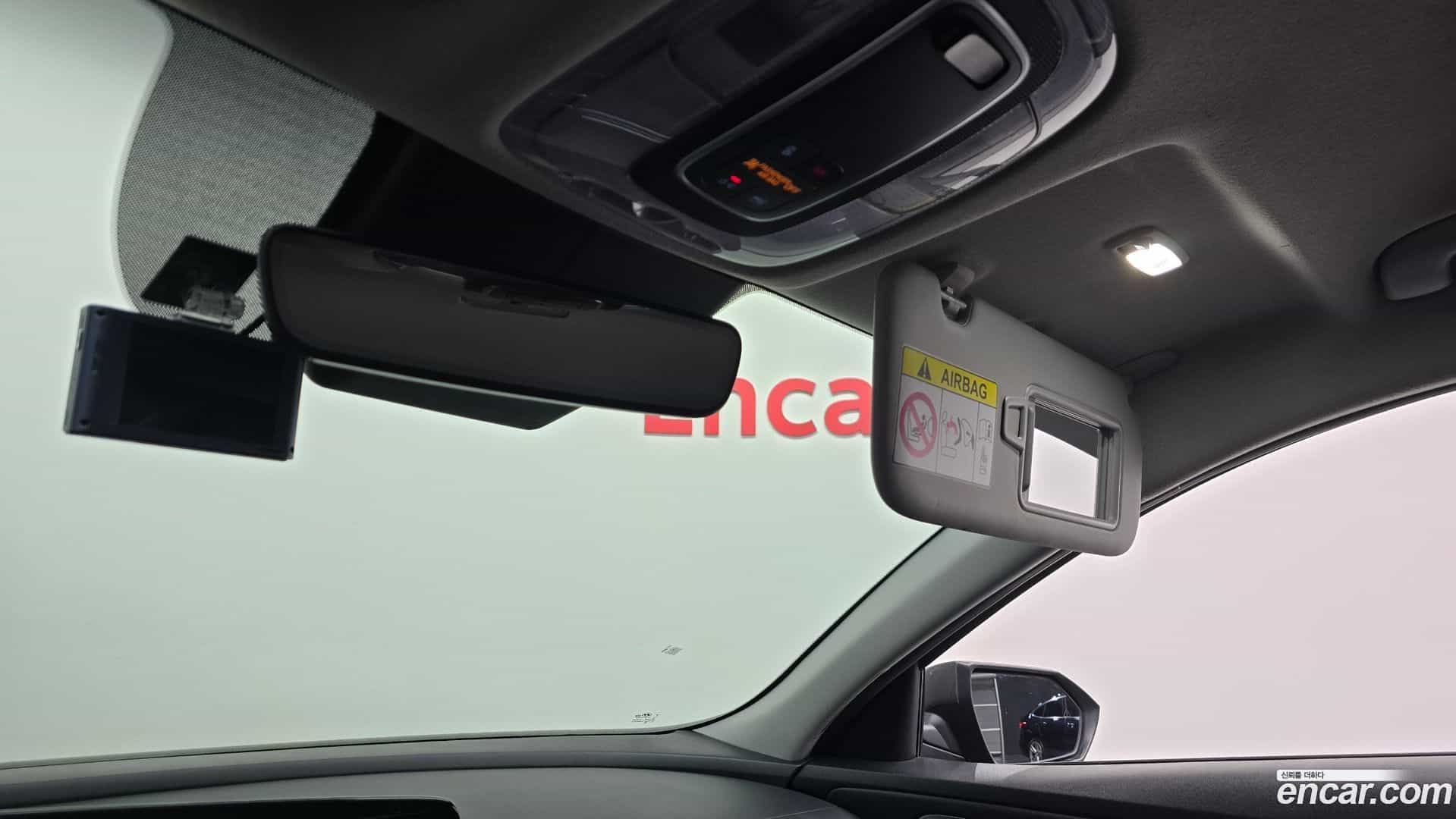 AVANTE Hyundai 2021.1-OPTION-024