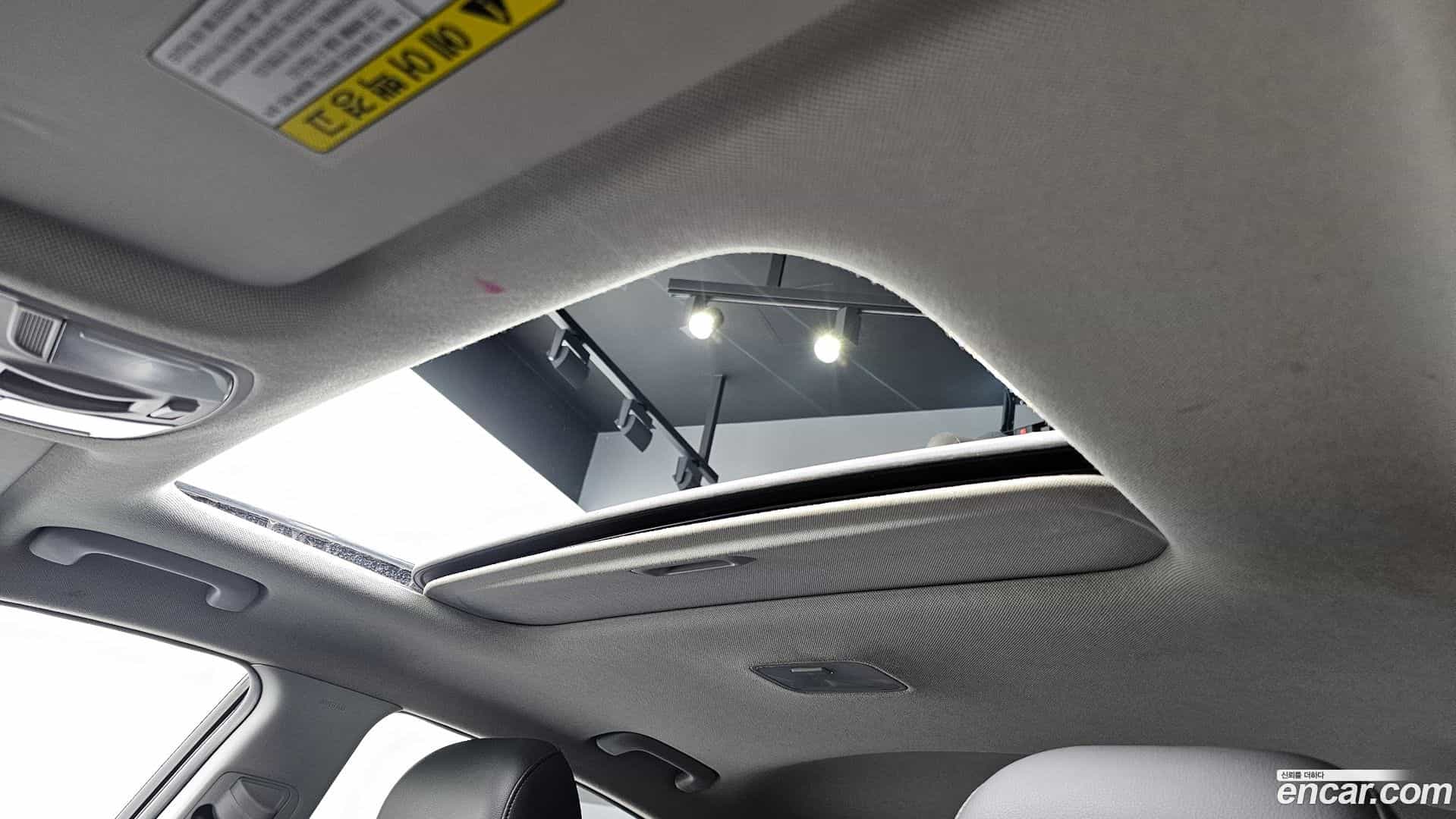 AVANTE Hyundai 2017.3-OPTION-023