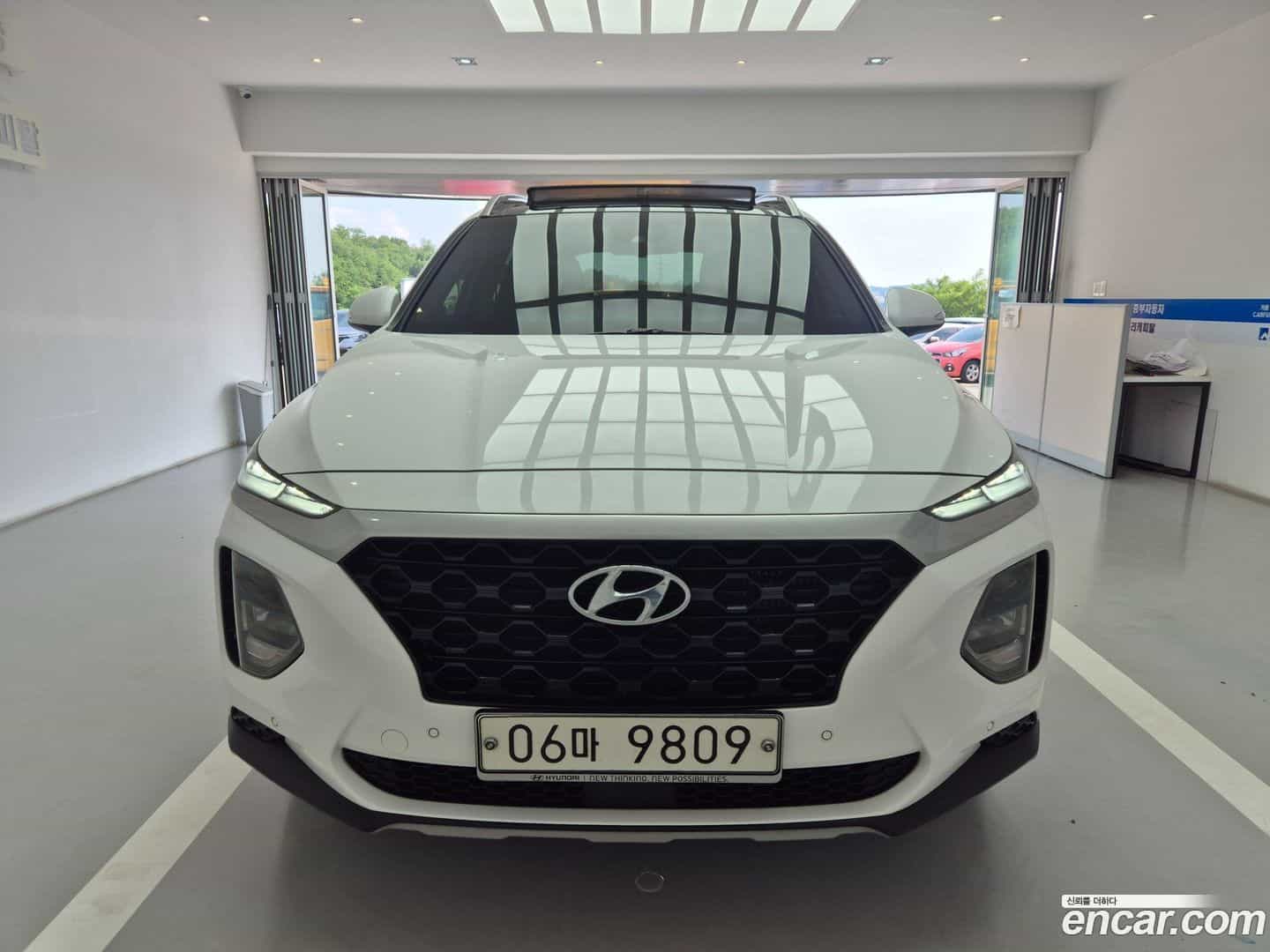 Santafe Hyundai 2018.5-OUTER-001