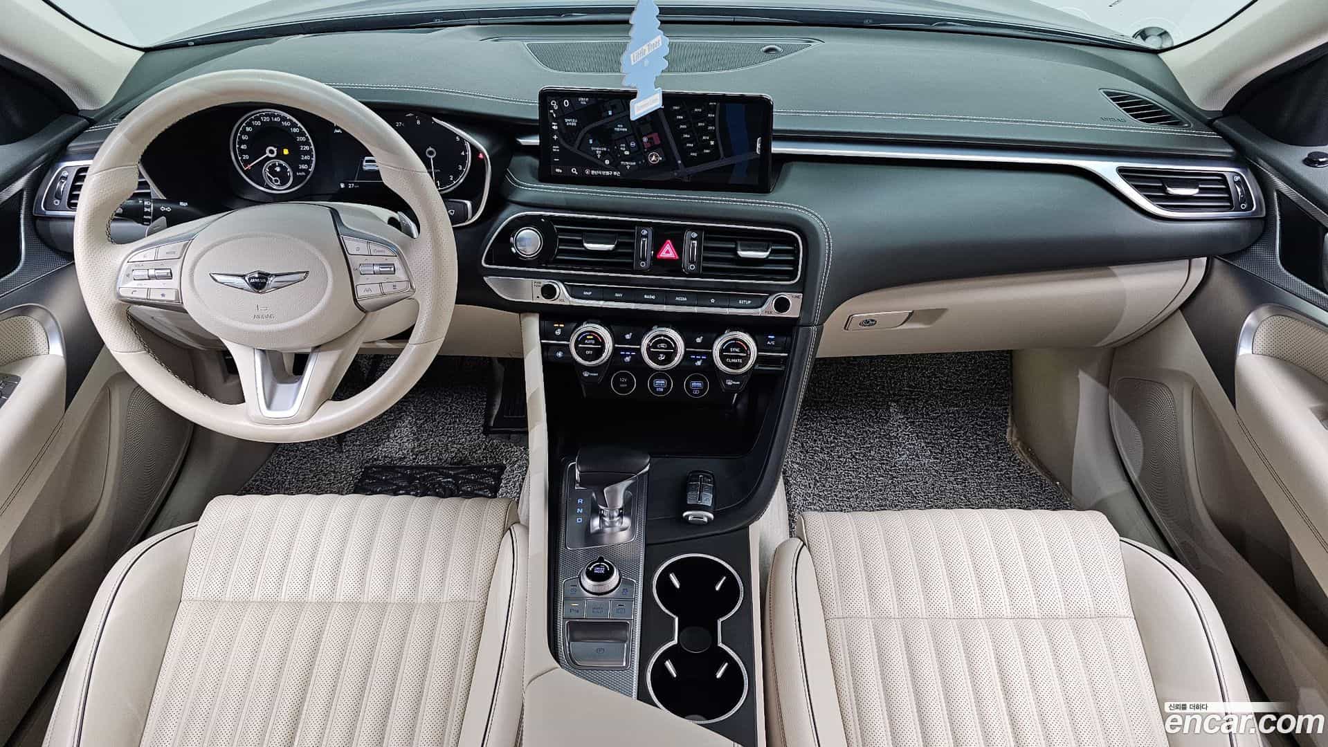 G70 Genesis 2022.11-INNER-007