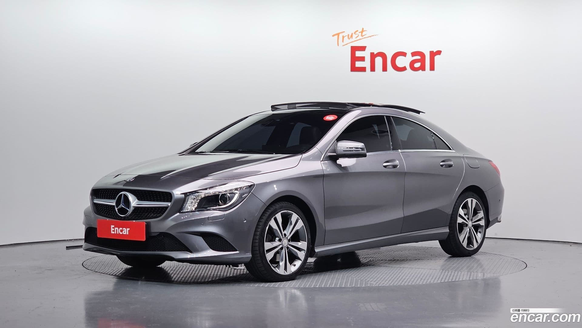 Main__Slider__Photo:CLA-Class Mercedes-Benz 2016.3-0