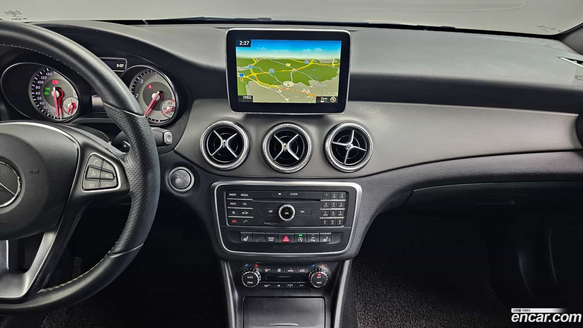 CLA-Class Mercedes-Benz 2016.3-OPTION-020