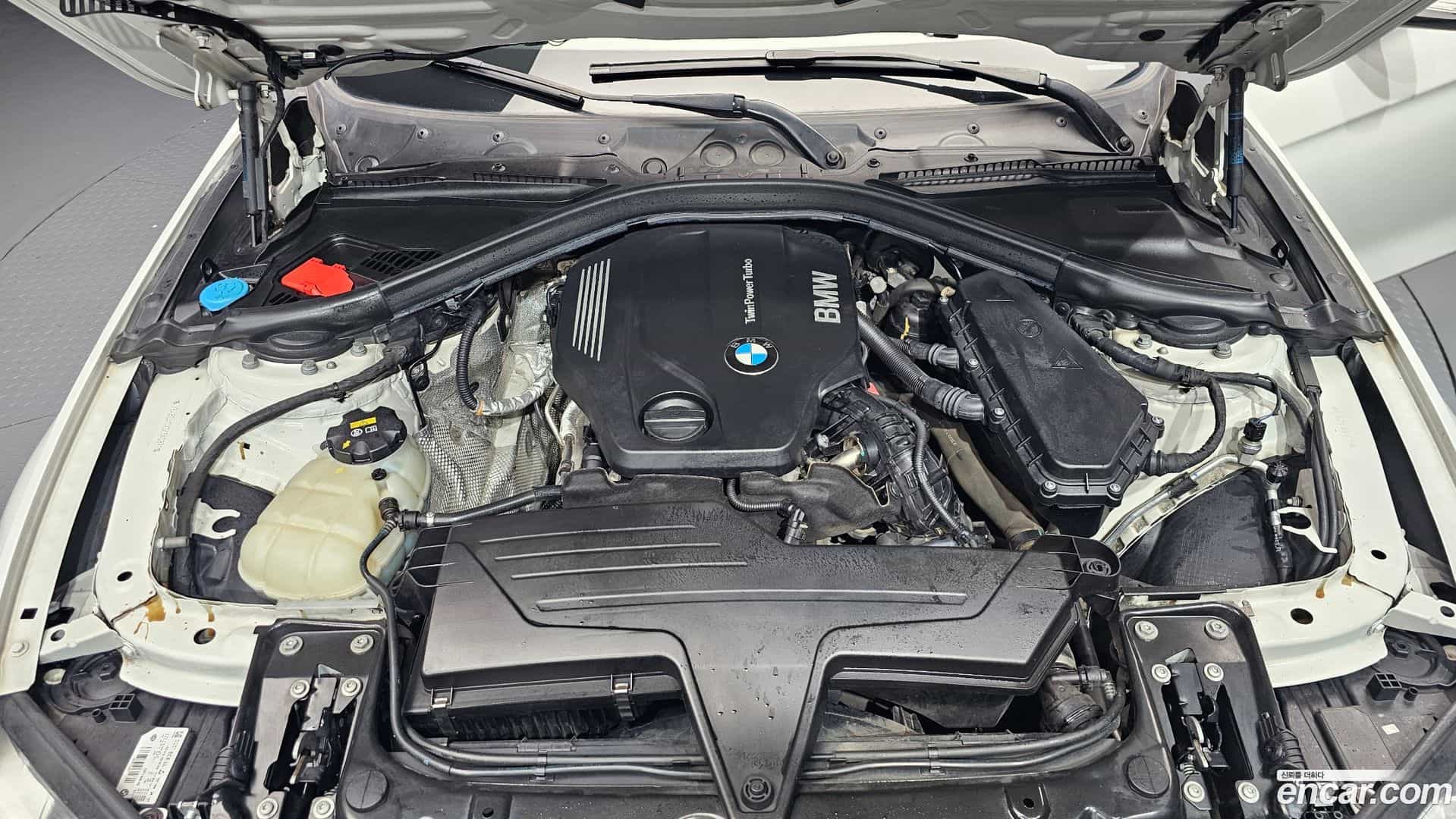 3-Series BMW 2016.8-OUTER-006