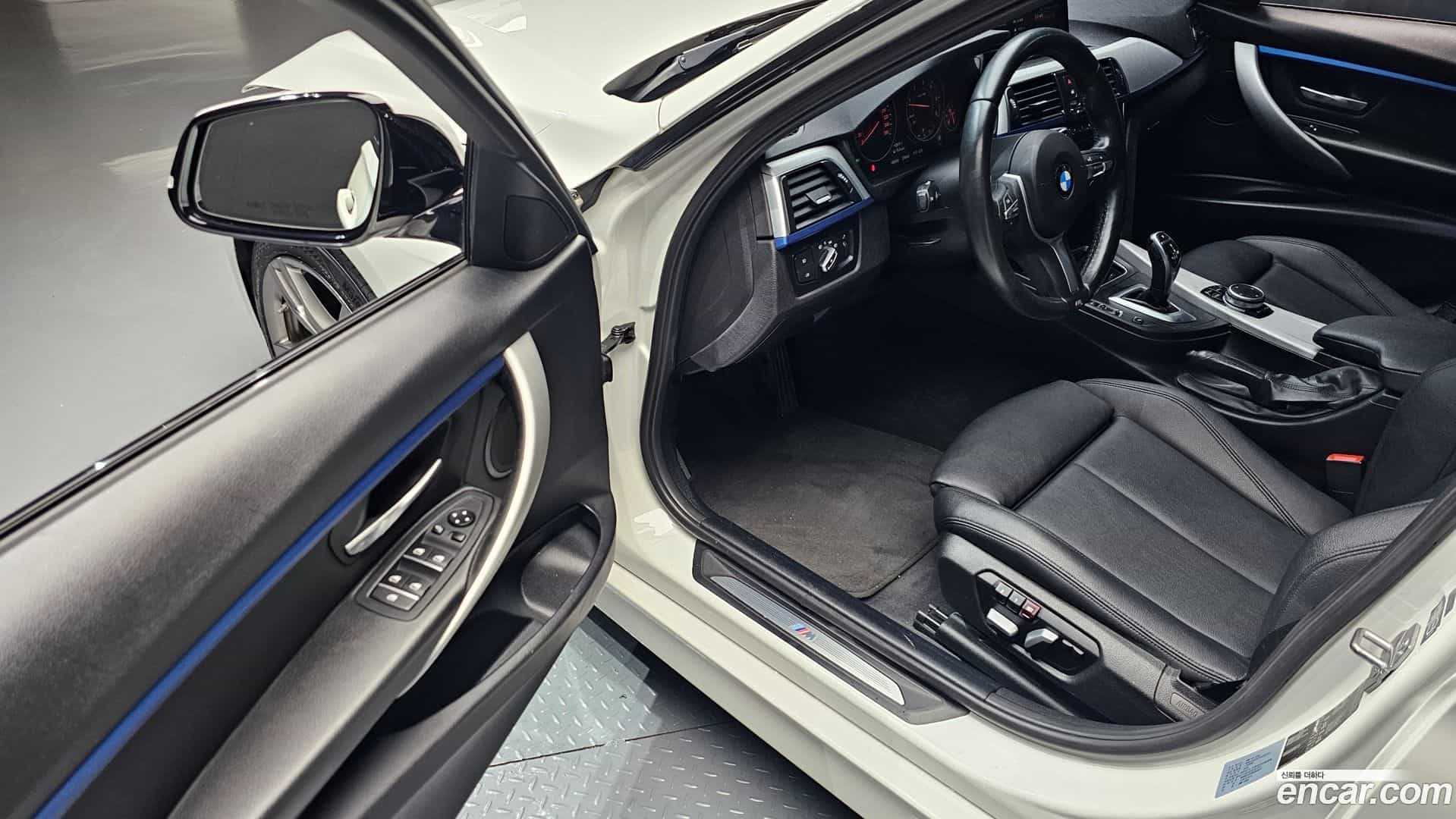 3-Series BMW 2016.8-INNER-010