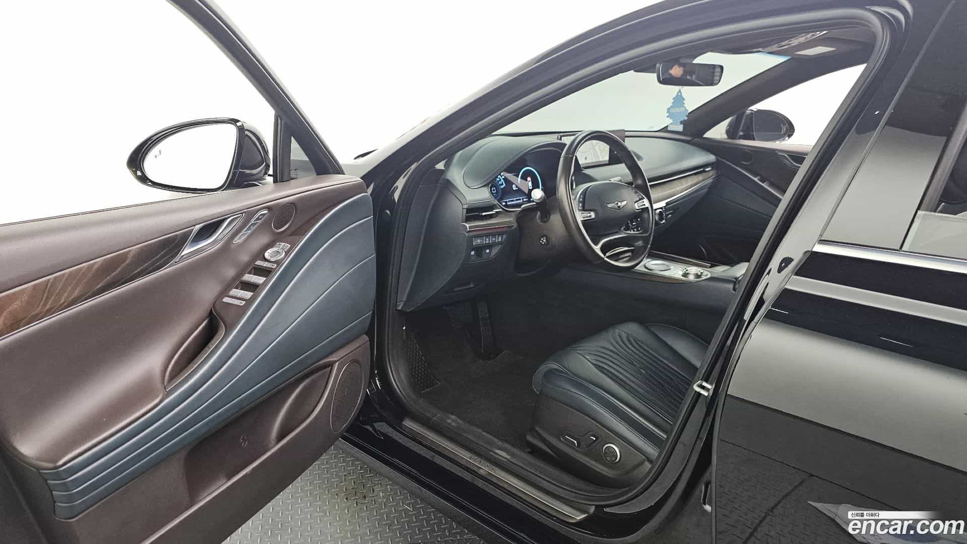 G80 Genesis 2021.3-INNER-010