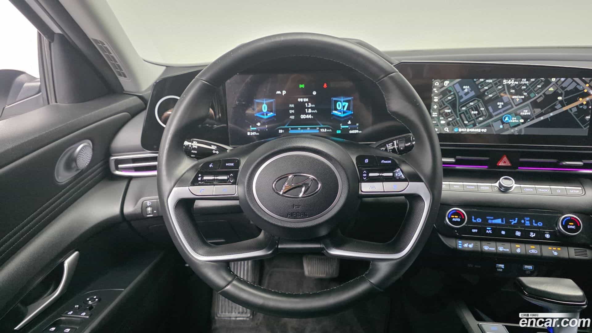 AVANTE Hyundai 2021.8-OPTION-017