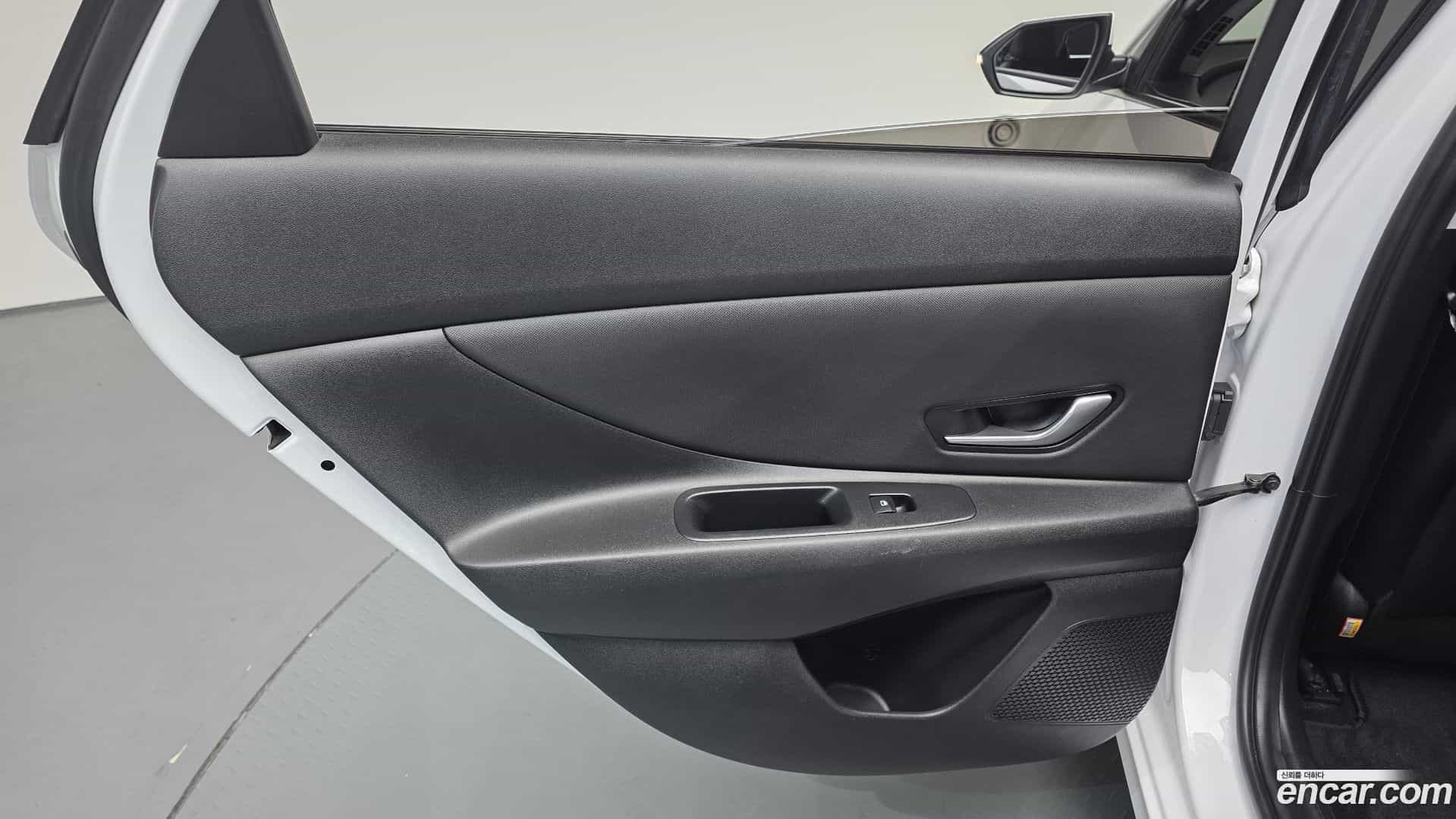 AVANTE Hyundai 2021.8-INNER-035