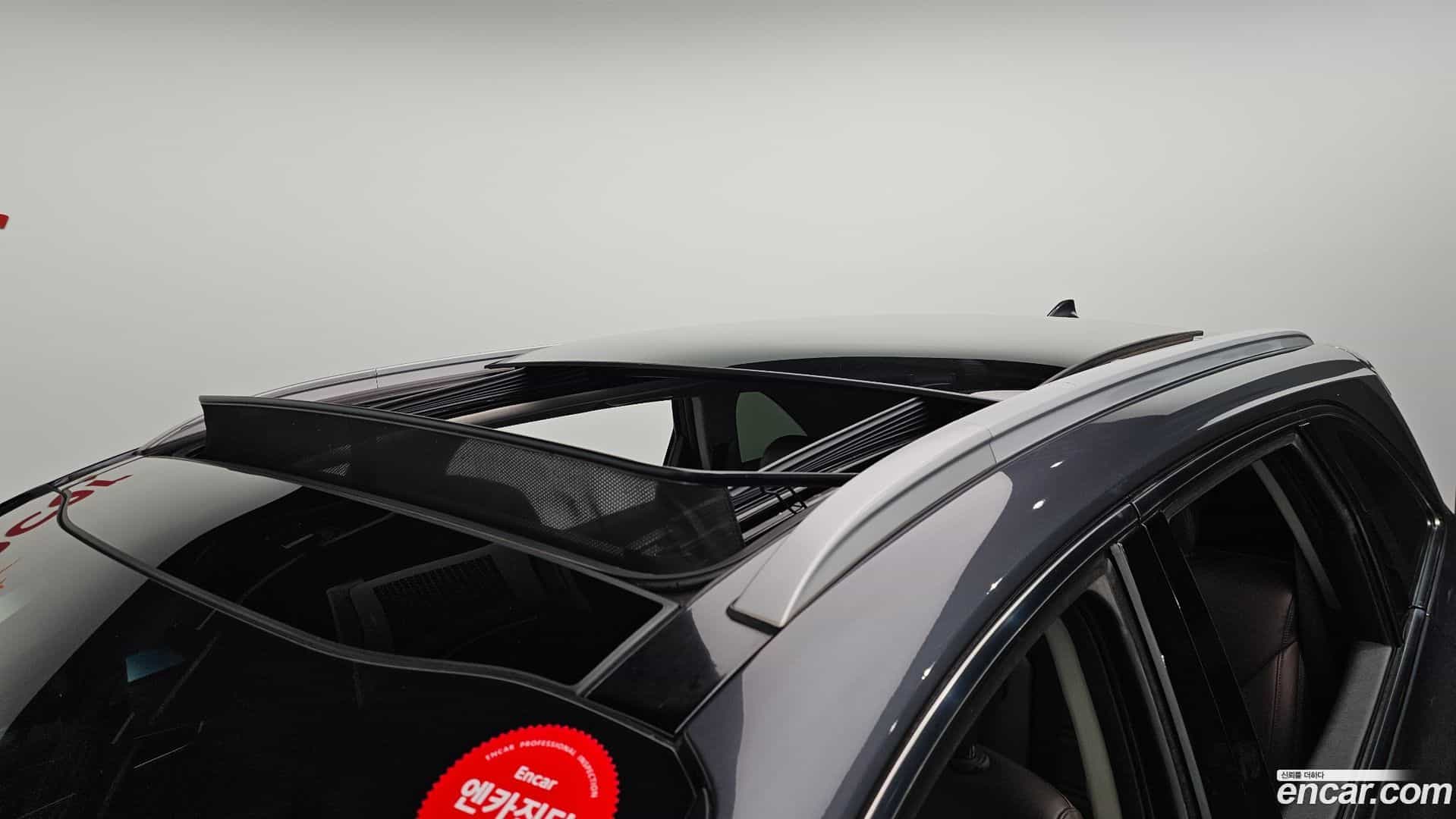Sorento Kia 2016.2-OPTION-022