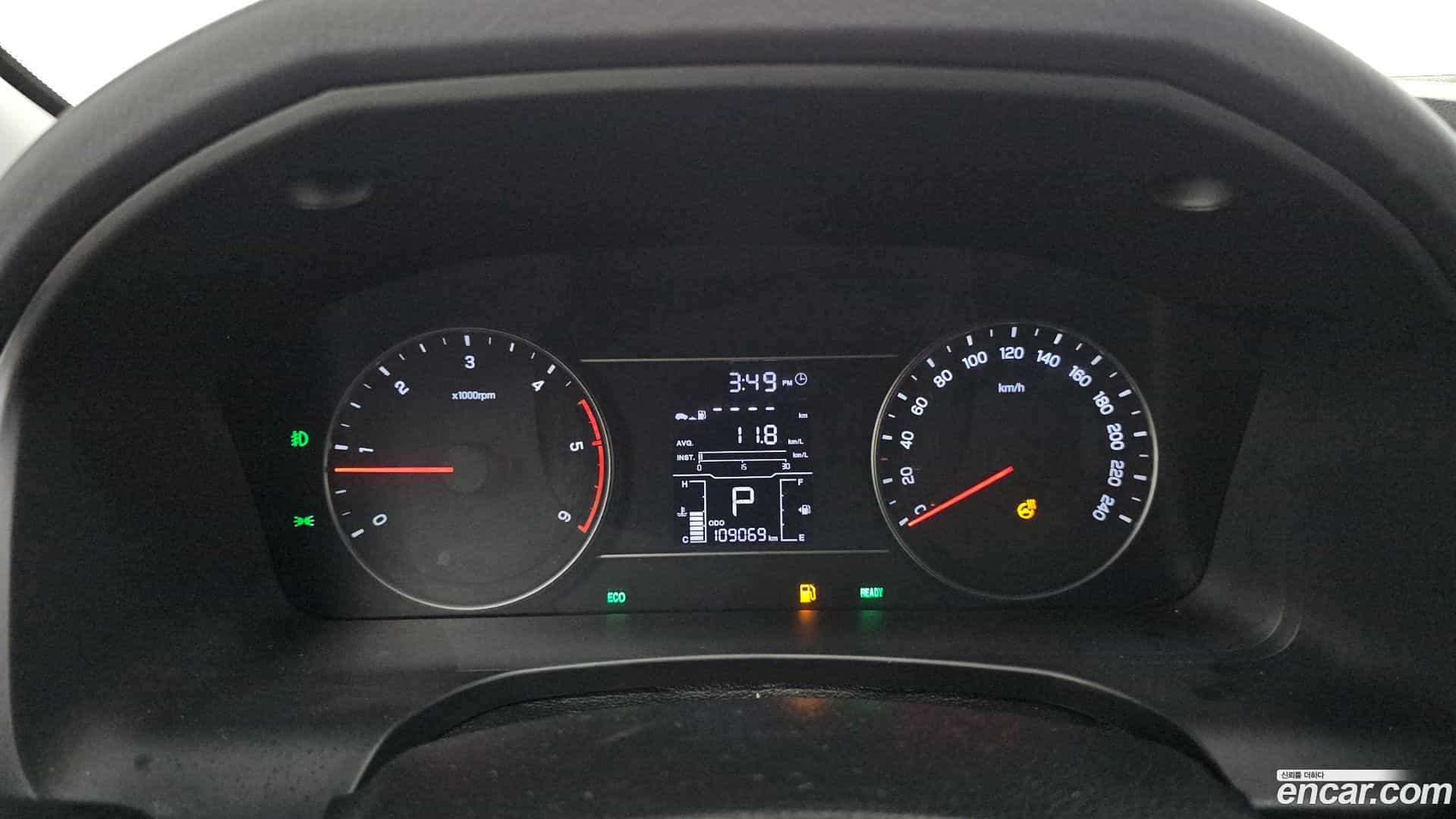 Rexton KG Mobility 2019.0-INNER-008