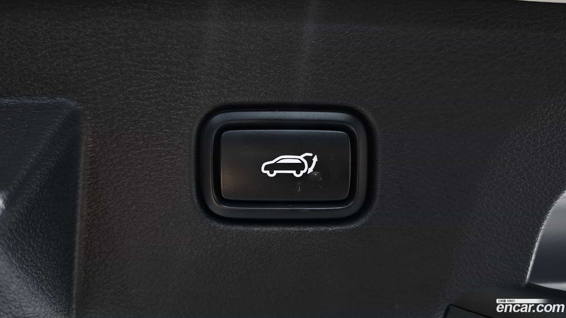 Sportage Kia 2022.8-OPTION-022