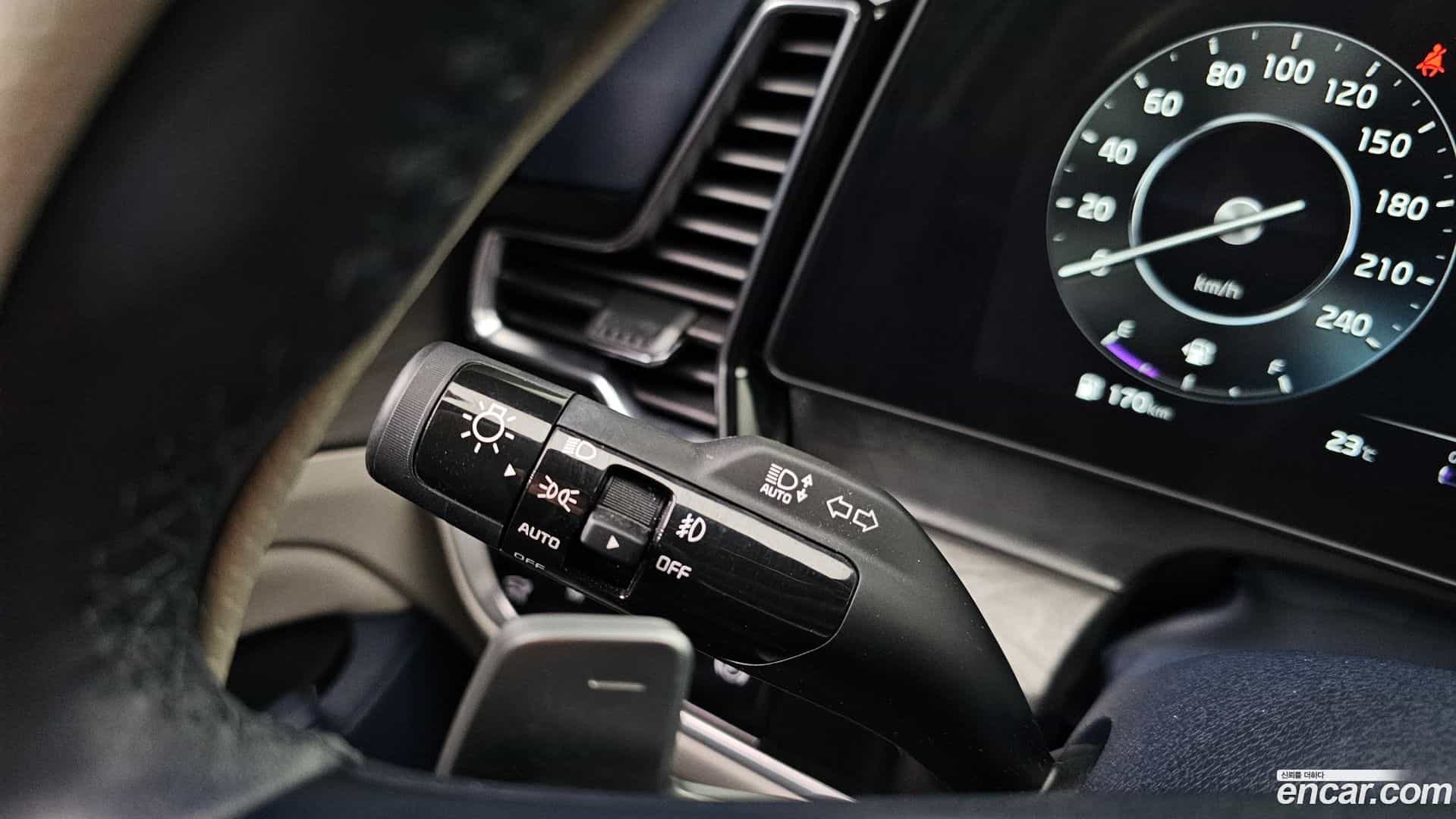 Sportage Kia 2022.8-OPTION-046