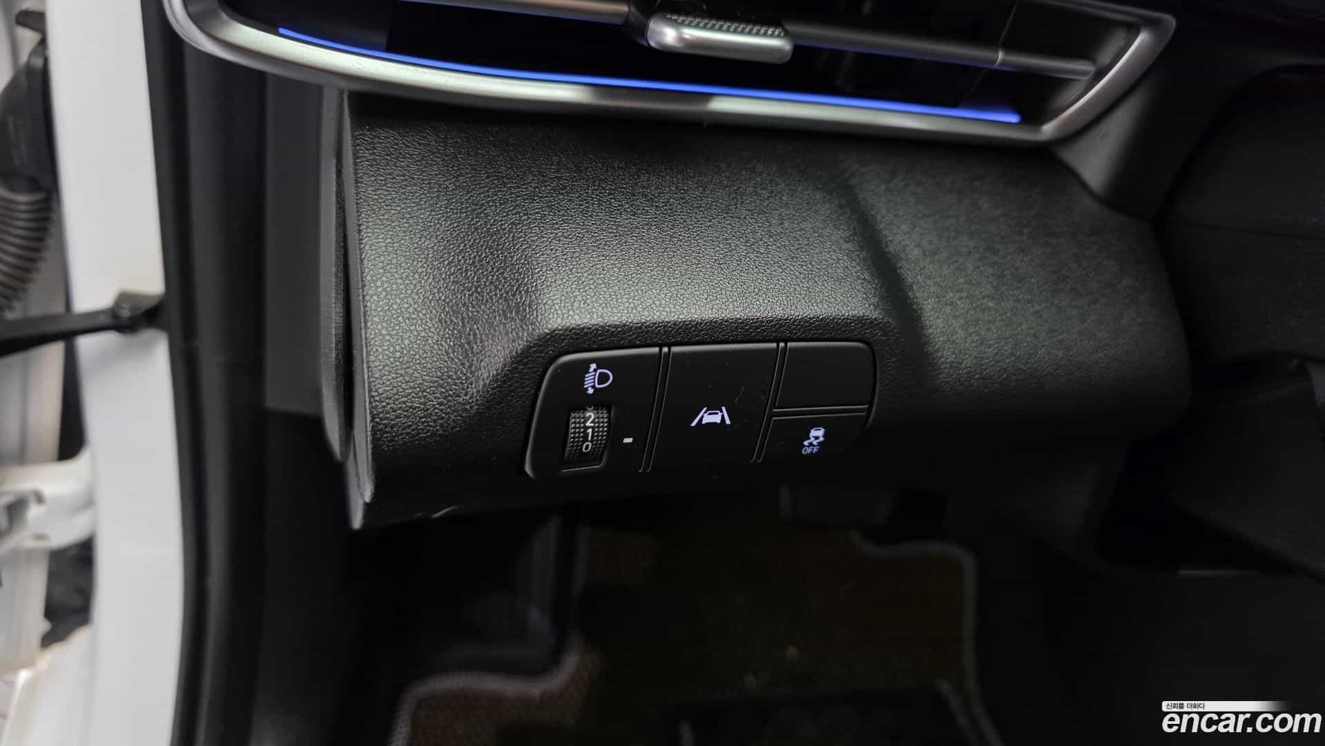AVANTE Hyundai 2020.3-OPTION-043